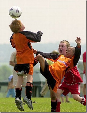 041510-youth-soccer-nutshot