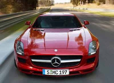 Supercar Mercedes SLS AMG