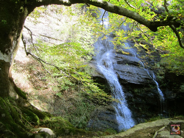 Cascada de Uguna en Zeanuri (Bizkaia)