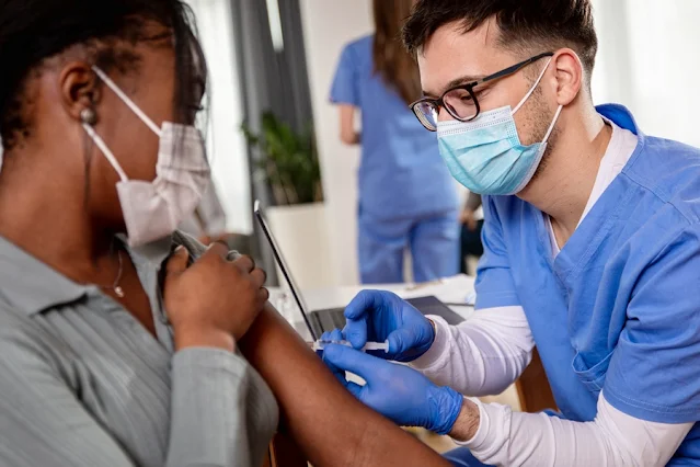 Enfermeiros se dedicam à profissão pelo amor ao próximo
