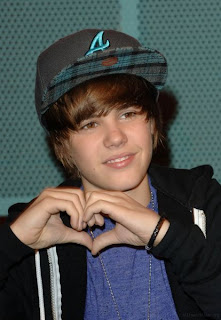 Justin Bieber hearth