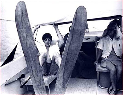 Paul McCartney Water Skiing, Paul McCartney Boat