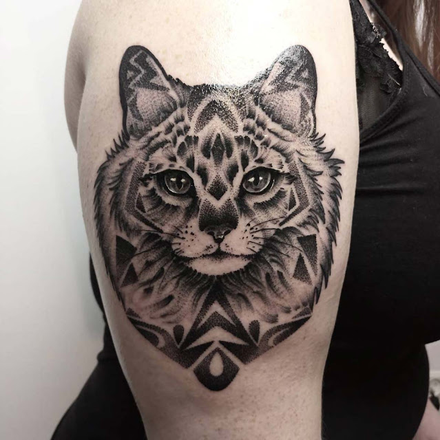 tatuagens femininas de gatos