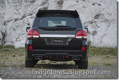 toyota-land-cruiser-black-bison-rear