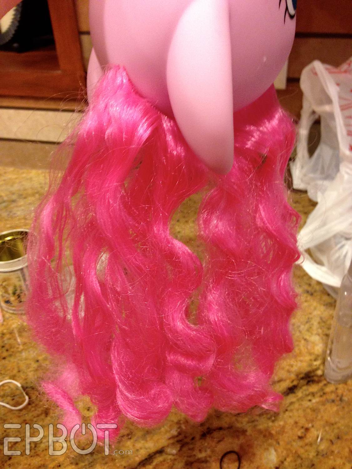 EPBOT: How To Fix Frizzy Doll Hair - Perfect for Ponies!