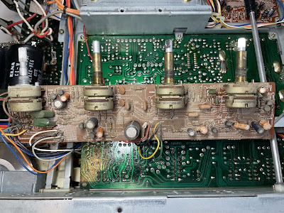 Marantz 2252B_Tone Amp (PE01)_before servicing