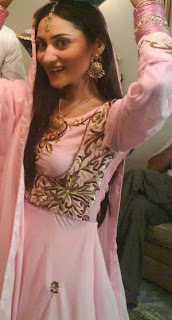 Sana Askari actress