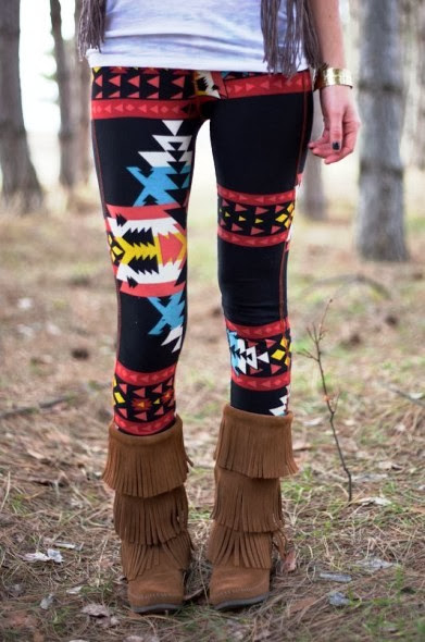 Lovely black navajo leggings and boots for fall