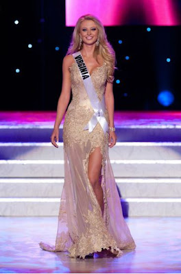 The Presentation Show of Evening Gowns for the Miss USA 2011