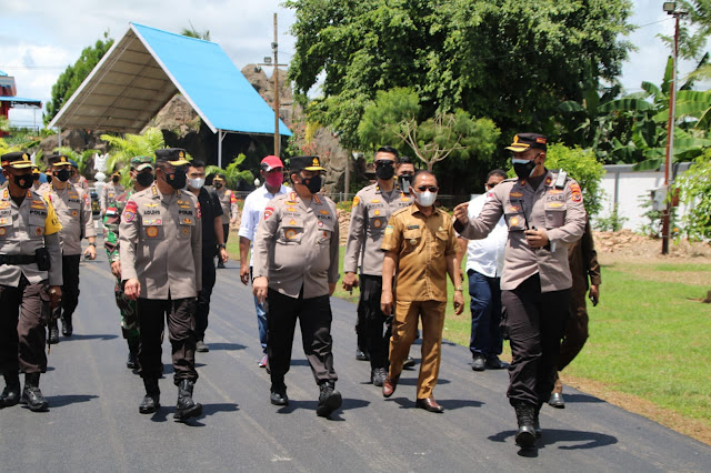 Gatot Eddy Pramono Tinjau Venue Anggar dan Vaksinasi COVID-19 di Merauke.lelemuku.com.jpg