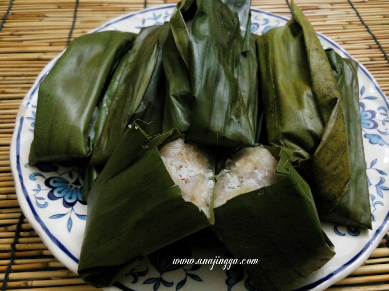 Lepat Pisang Kuih Tradisional Melayu 