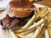 Beef 'O' Brady's / https://winedineandplay.blogspot.com/2018/06/beef-o-bradys.html