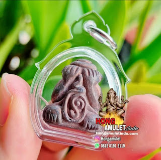 Thailand Amulet Phra Pidta 2 Kler Neua Rare (2 teman baik) blessing LP Ngei Wat Na Lao Authong  thai amulet,thailand amulet,lp hong wat susantungmon,luangpu hong,LP Hong,amulet,amulet rezeki,somdej,khunpaen,gumanthong,takrut,locket,Love amulet,salika,ganesha,phra phrom,buddha,buddhist,mantra,hindu,shiva,pikanet,thai amulet katha,thai amulet pendant,buddha necklace,hongamuletindo,hong amulet,jual thai amulet,toko amulet,aksesoris,temple,vihara,konghucu,tripitaka,dhamma,sangha,paritta,thai amulet untuk rezeki,amulet pemikat,metta,ajahn,archan,brahma,vishnu money amulet kruba maihung , kruba apiwat, kruba baen