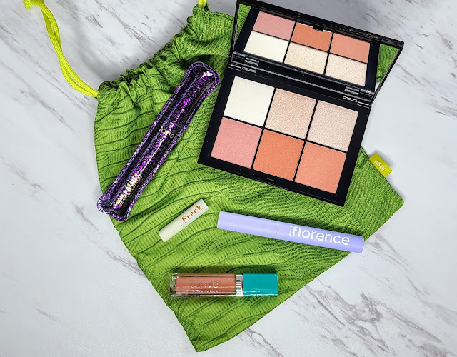 Review: Ipsy Glam Bag Plus August 2021