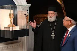 Maruf Amin Kunjungi Gereja Katedral Metropolitan Athena