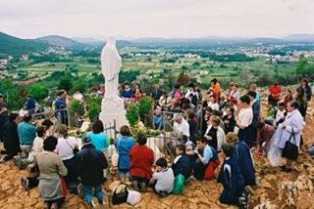 bowing down and worshipers of an idol