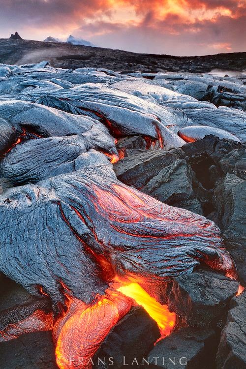 Sizzling Tourist Hotspots in Hawaii | Lava flows, Hawaii Volcanoes National Park, Hawaii