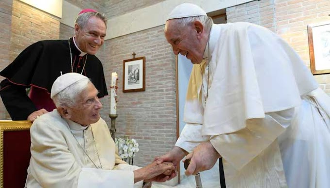 Pope Francis offers intense expression about Benedict