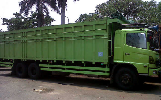 Truk hino pasir - warna hijau 4