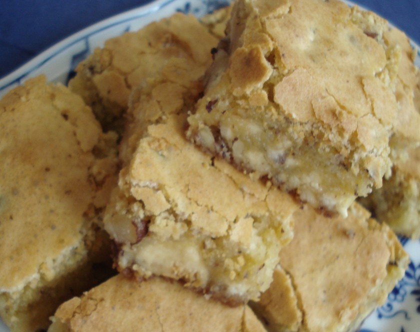 EC_White chocolate and hazelnuts brownies