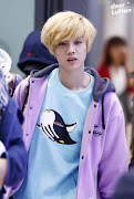 LUHAN PURPLE JACKET. Sizes: S,M,L. Price: SGD 42. Sizes References: