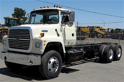 Ford L8000