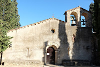 Comienza la ruta singular iglesia románica siglo XI en Riells del montseny
