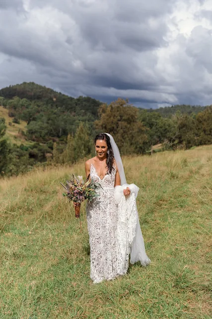 DENIS BANKS PHOTOGRAPHY COUNTRY BOHO WEDDINGS