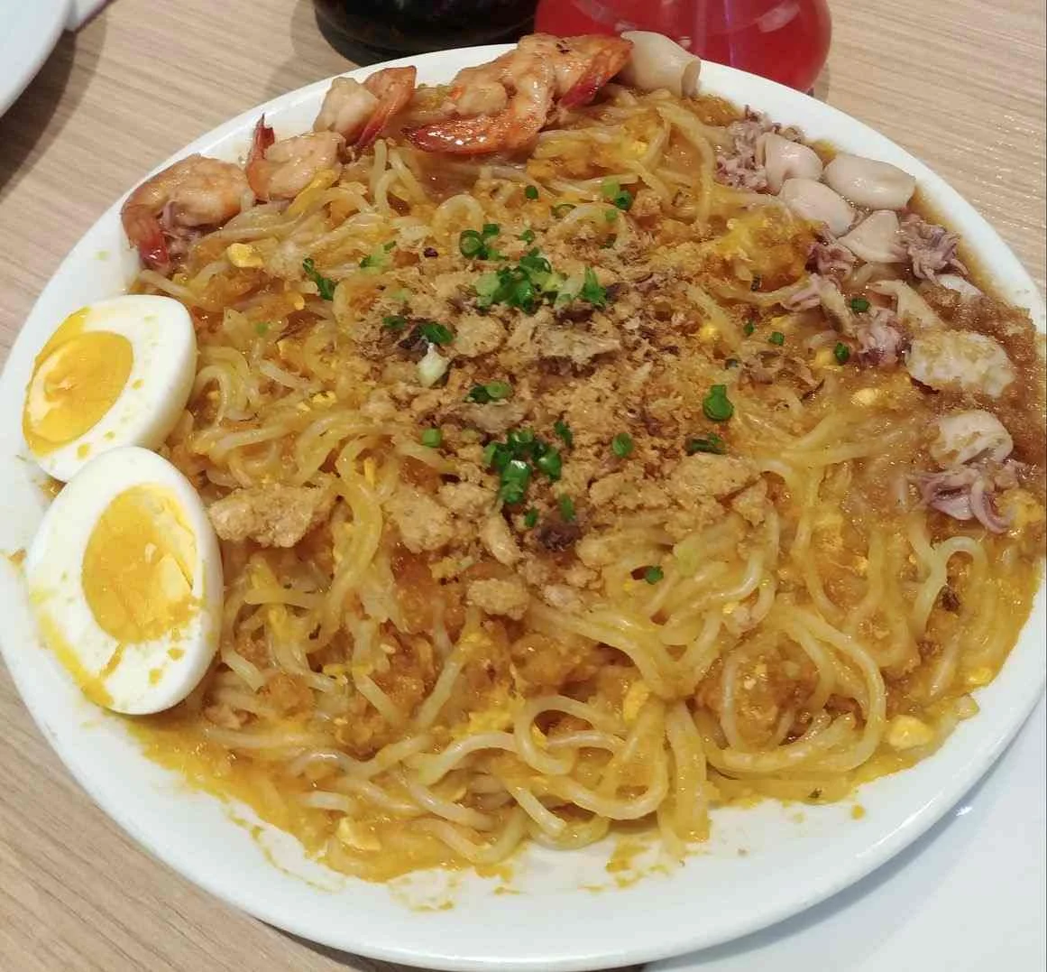 Manam's Crispy Pancit Palabok