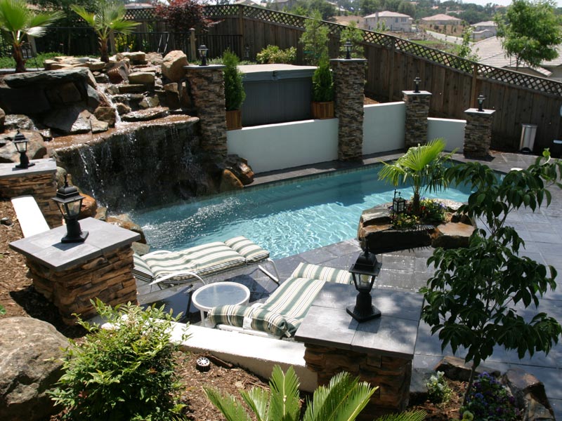 Back Yard Landscaping Ideas with Pools