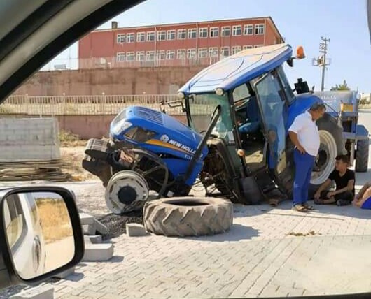 Bozova'da iki traktör çarpıştı: 2 yaralı 