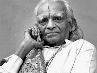 8. बीकेएस अयंगर - (Bks iyengar)