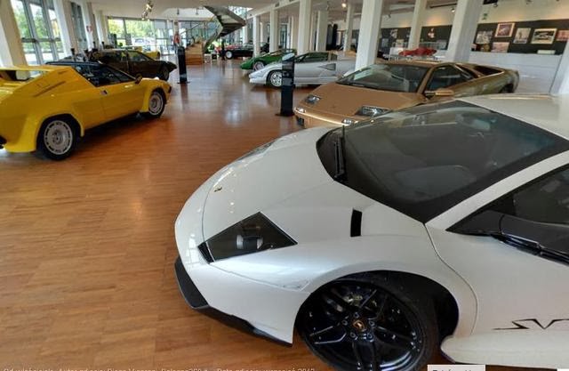 blogujteraz: Niesamowite! Można zwiedzić muzeum Lamborghini przez