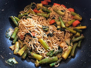 Weekday Rice Noodles with Asparagus, Carrots, Bok choy