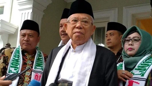 Ma'ruf Sesalkan Puisi Neno Warisman: Masa Jokowi dan Saya Dianggap Kafir