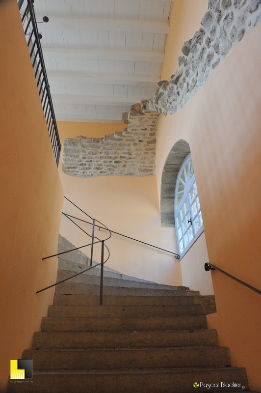 l'escalier du château de Vogüé photo blachier pascal