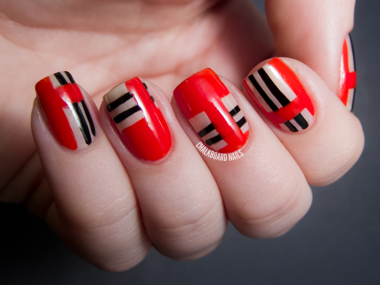 25 Stunning Red Coffin Nails To Make A Statement | Fabbon