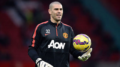 Valdes sẽ được Man United gửi sang Standard Liege