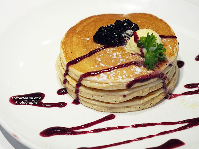 Blueberry Pancake 2 pcs RM 16.60 3 pcs RM 19.90