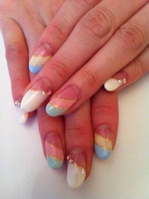 Pretty-Nail-Art-Ideas-Summer-2012