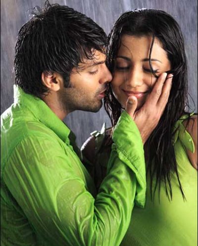 trisha kissing photos