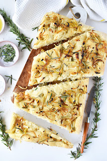 Easy Rosemary and Onion Focaccia (healthy, vegan)