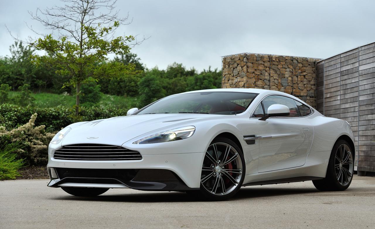 aston martin vanquish