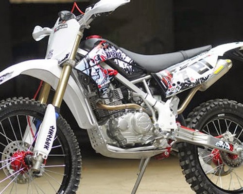 Modifikasi klx 150 supermoto motor kawasaki buat adventure ...