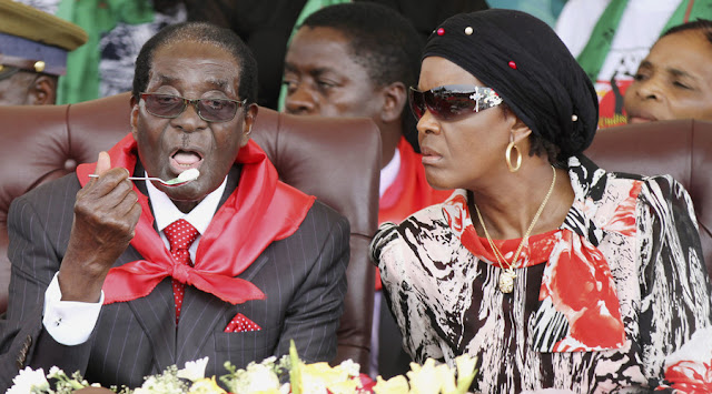 Image result for Mugabe na mkewe bi Grace Mugabe