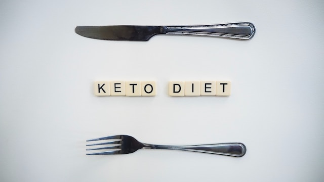 Overcoming Challenges on the Keto Diet: Troubleshooting and Solutions