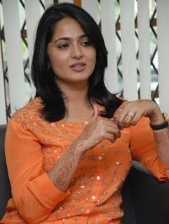 Anushka - Mirchi Pressmeet Latest Stills