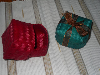 SouvenirPernikahan  Tempat Telur Besek, souvenir unik, souvenir murah