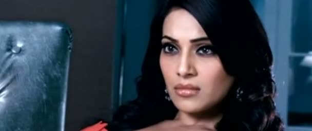 Screen Shot Of Hindi Movie Raaz 3 2012 300MB Short Size Download And Watch Online Free at worldfree4u.com