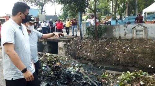 Bobby Beraksi Lagi, Kali Ini Pimpin Normalisasi Parit Cegah Banjir di Medan